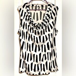 Worthington Monochrome Geometric Tank Top